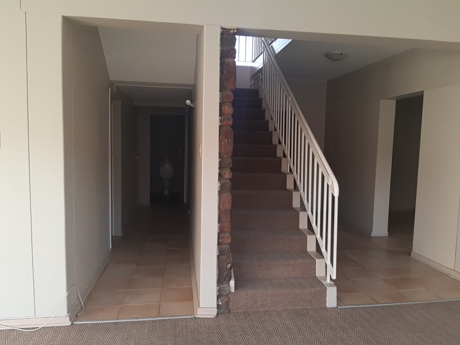 To Let 4 Bedroom Property for Rent in Suidrand Free State